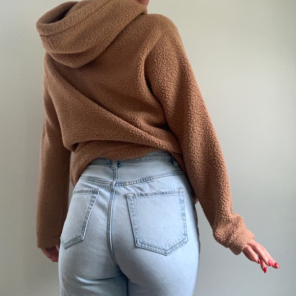 Light brown Abercrombie and Fitch Sherpa hoodie - Picture 8 of 11